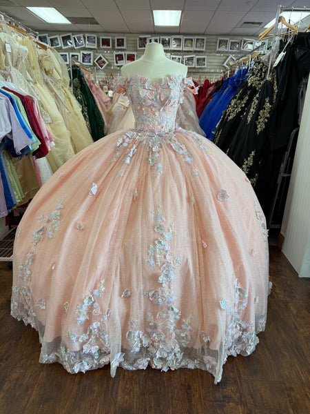 House of Wu 26051 in Blush Pink size 6 Quinceañera Dress