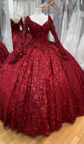 Morilee style 34075 in Scarlet red size 10