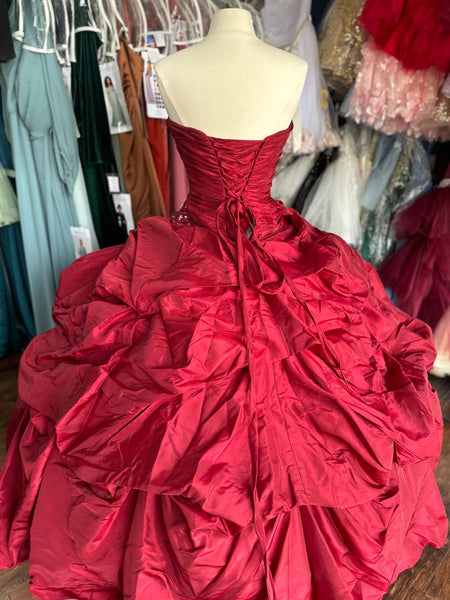 Q by Davinci 80002 in Claret size 8