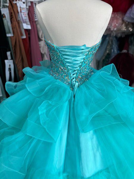 House of Wu 56353 in Aqua size 6