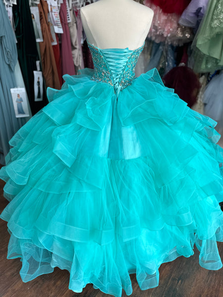 House of Wu 56353 in Aqua size 6